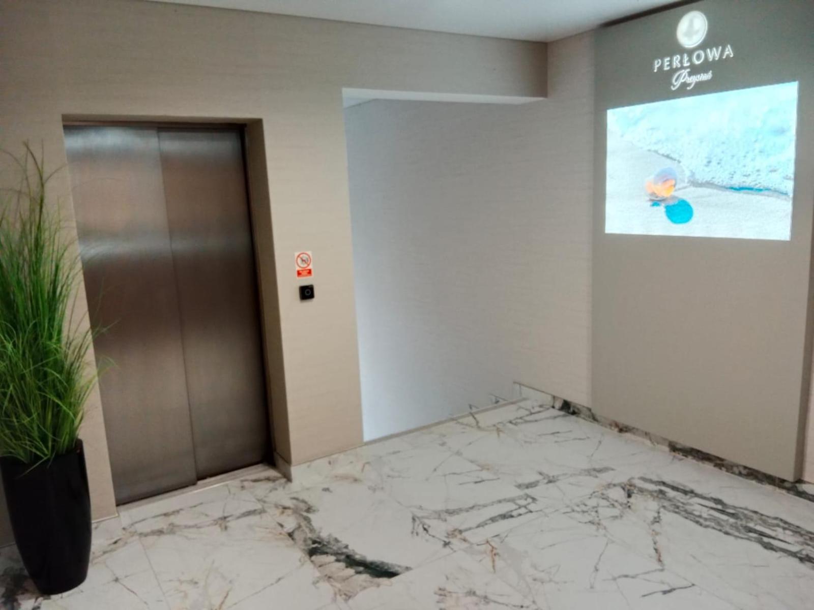 Apartament Na Perlowej Przystani Kollataja Apartment *